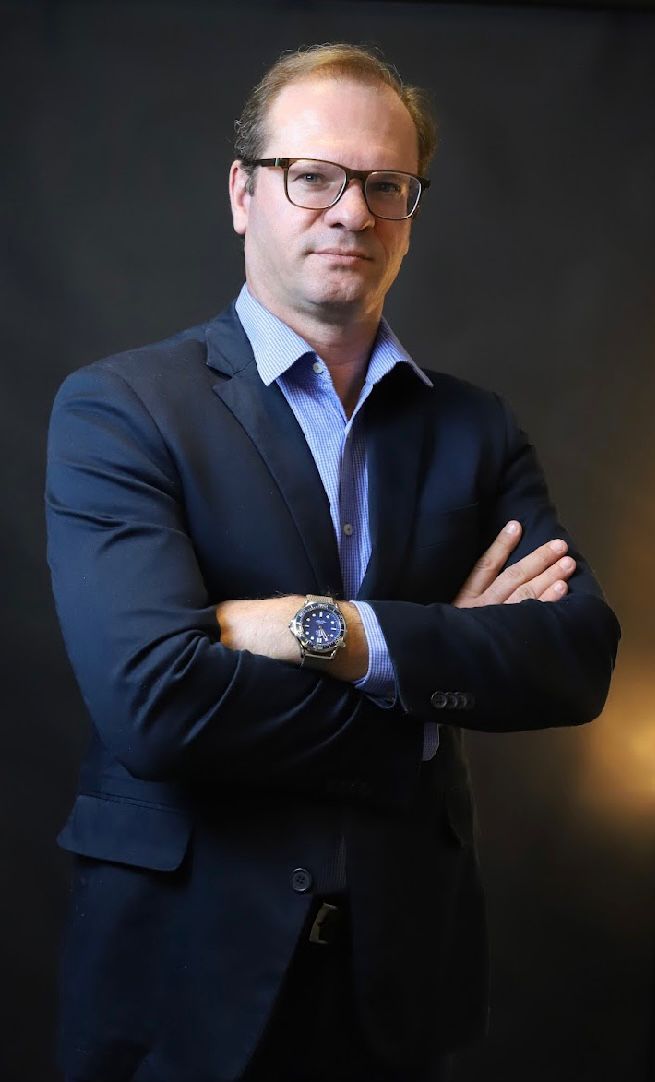 Dr. Emerson Ciorlin